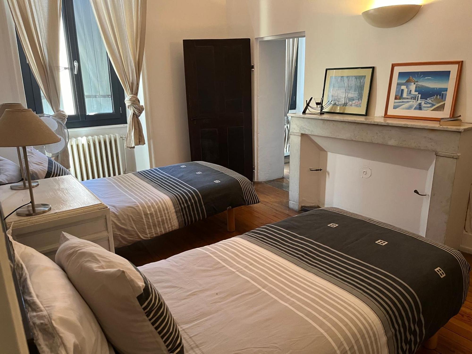 Ferienwohnung Le Charles IX Roussillon  Exterior foto